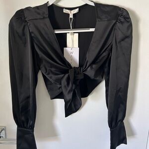 Wayf knot crop top in black